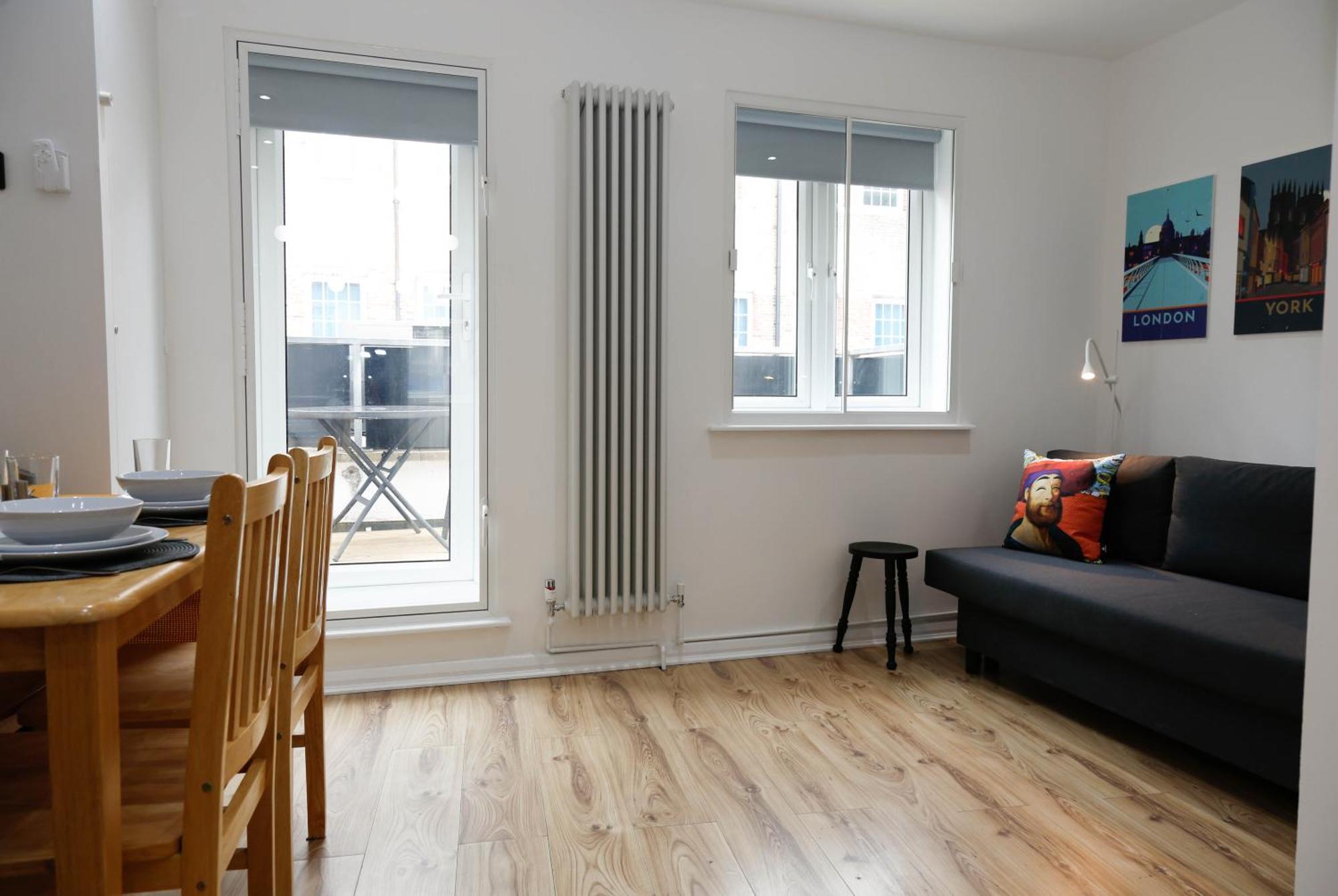 New Luxury Apartments In Central London Next To Shops, Cafes, Bars & Metro Zewnętrze zdjęcie