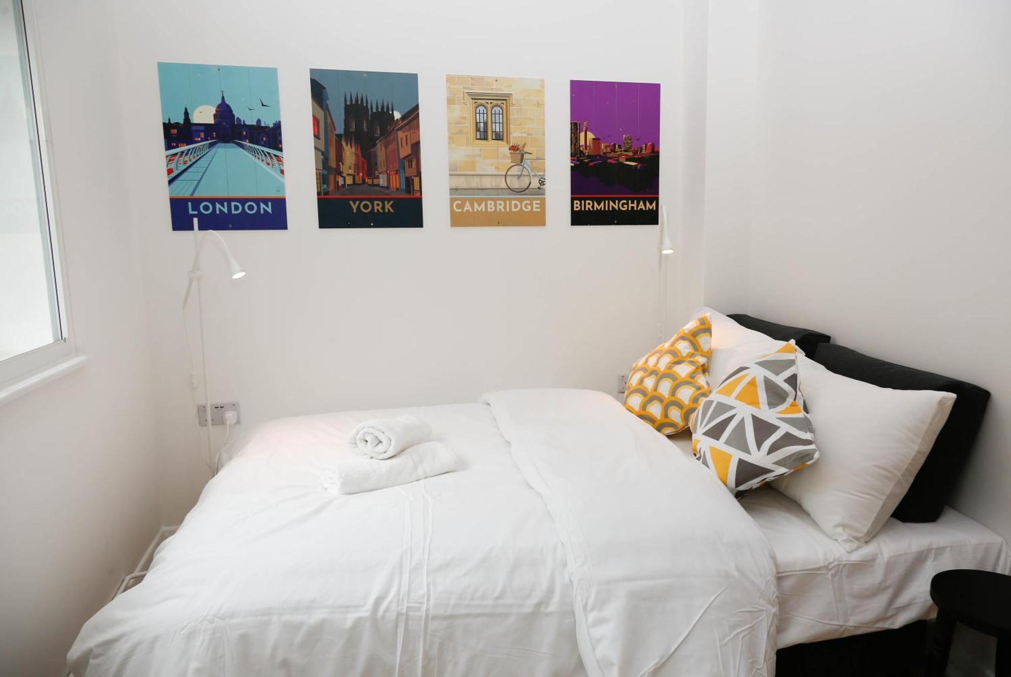 New Luxury Apartments In Central London Next To Shops, Cafes, Bars & Metro Zewnętrze zdjęcie