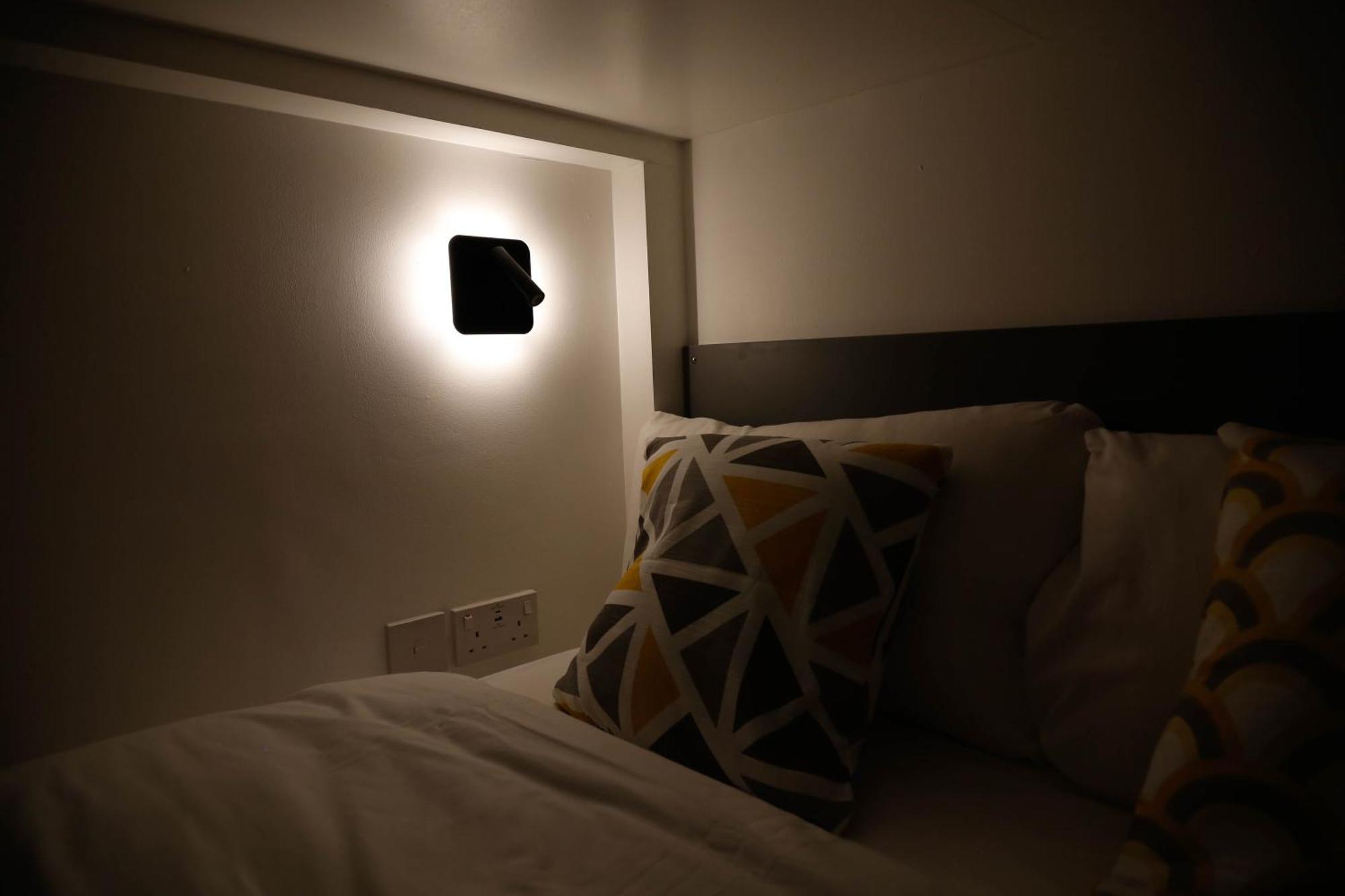 New Luxury Apartments In Central London Next To Shops, Cafes, Bars & Metro Zewnętrze zdjęcie