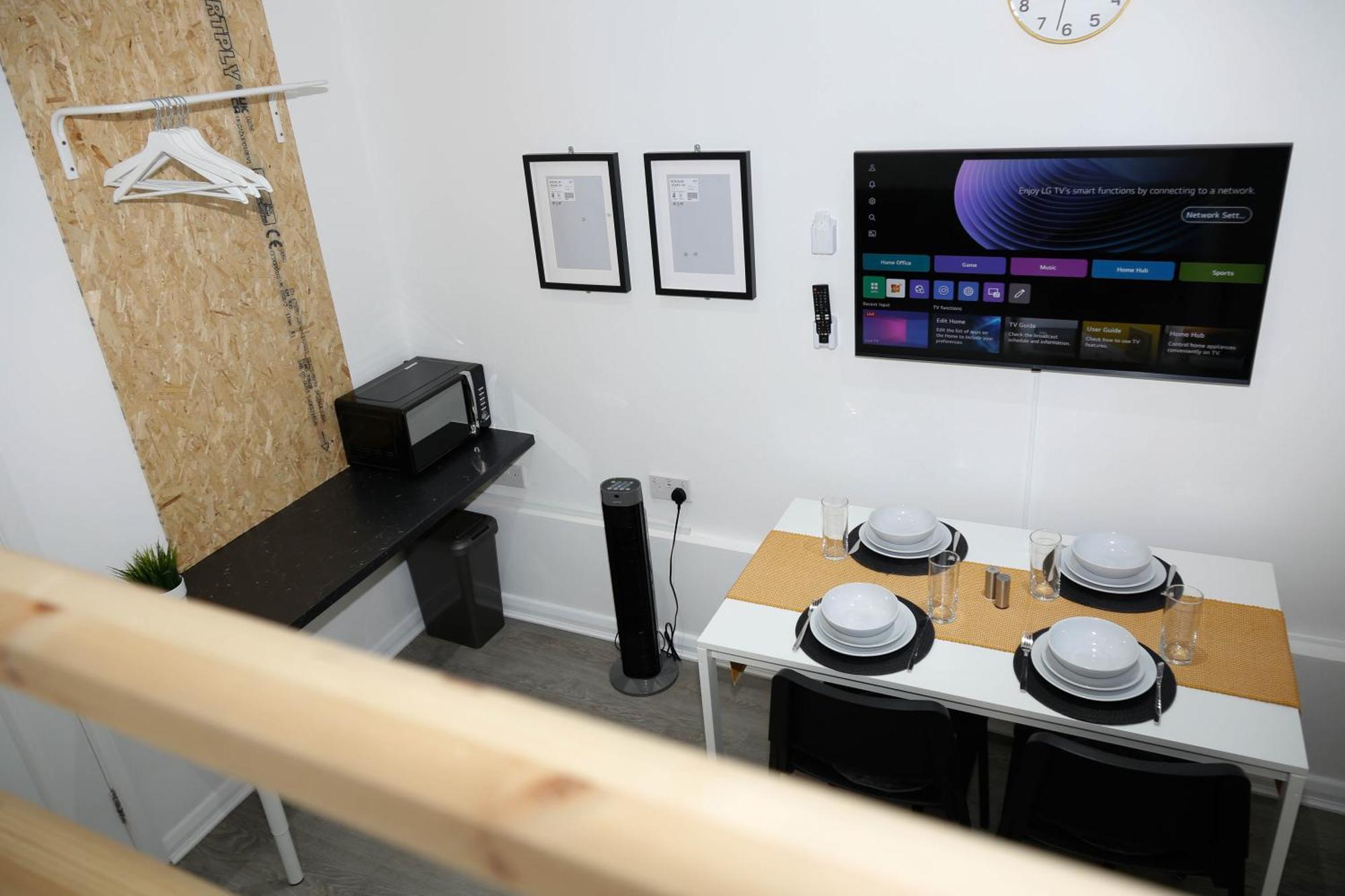 New Luxury Apartments In Central London Next To Shops, Cafes, Bars & Metro Zewnętrze zdjęcie
