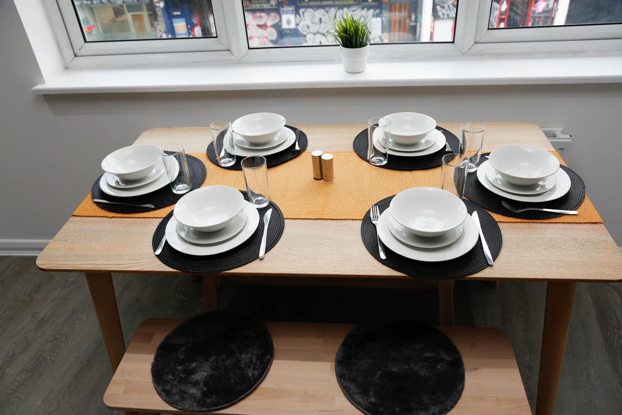 New Luxury Apartments In Central London Next To Shops, Cafes, Bars & Metro Zewnętrze zdjęcie